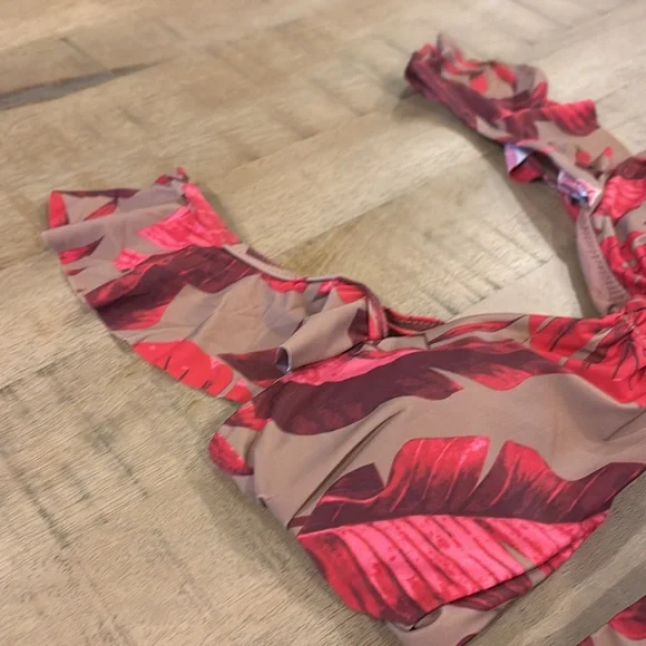 Envya High Waist Ruffle 2p Bikini Set Medium  NWT Boutique - Picture 4 of 8